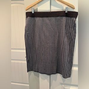 Dorothy skirt gray/light blue houndstooth. 2X